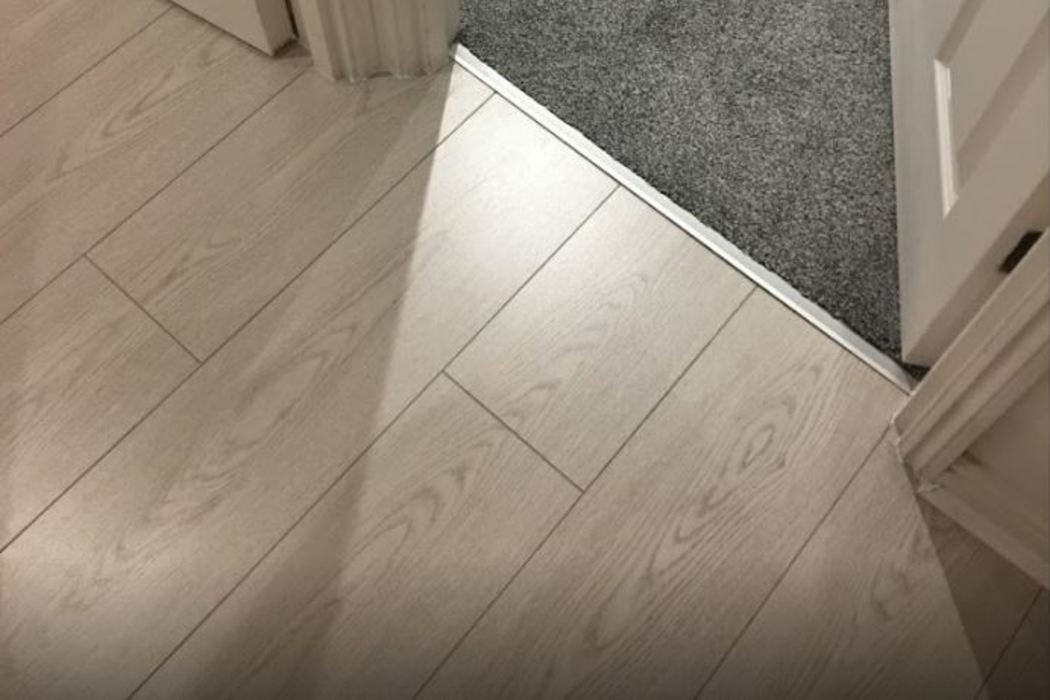 Laminate Arlington White Brushed Oak 12mm X 195mm Customer Supplied Image